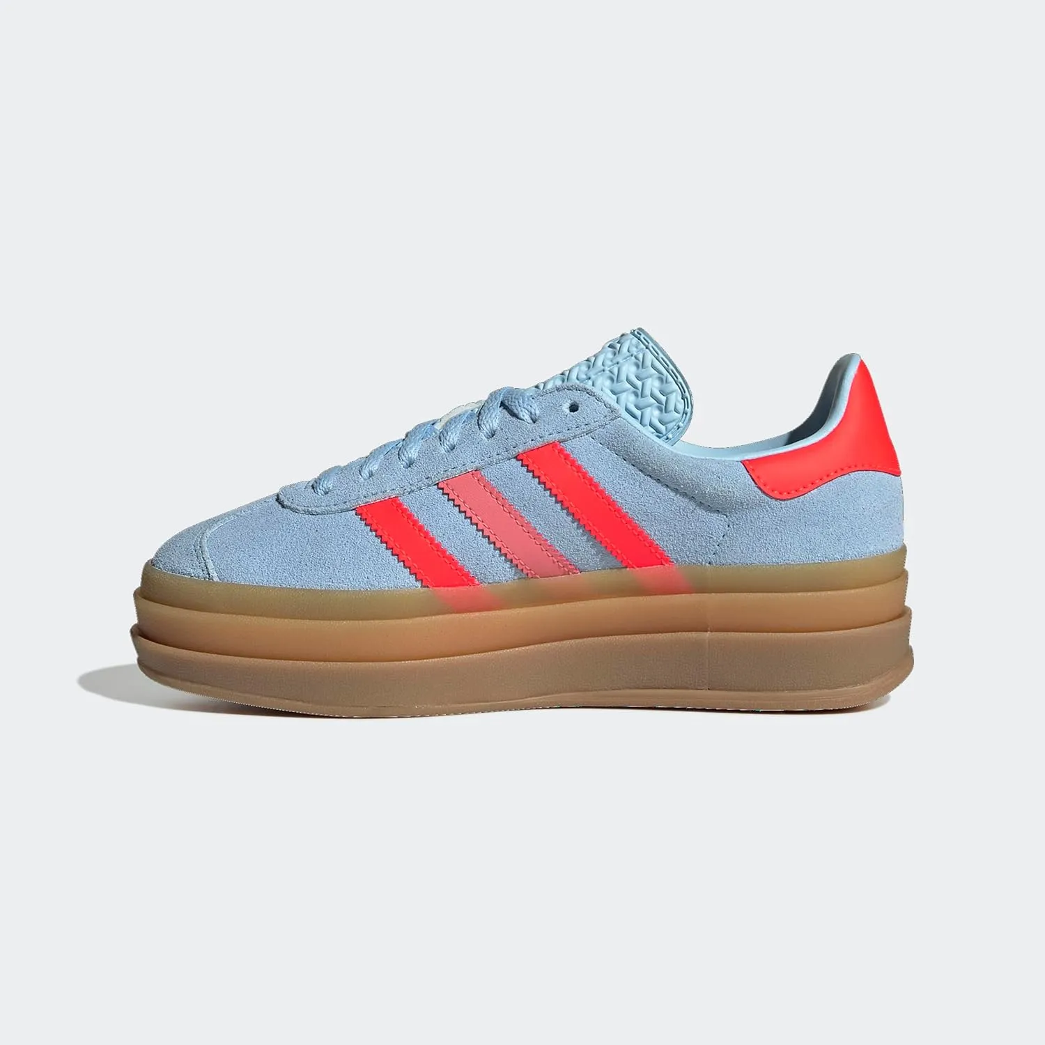 adidas Unisex-Child Clesky/Solred/Goldmt Gazelle Bold J Clear skySolar red/Gold met. 4.5 US
