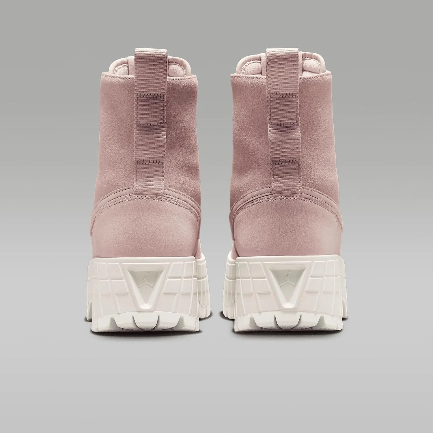 Air Jordan 1 Brooklyn Women's Boots (FJ5737-601, Pink Oxford/Pink Oxford/Phantom)