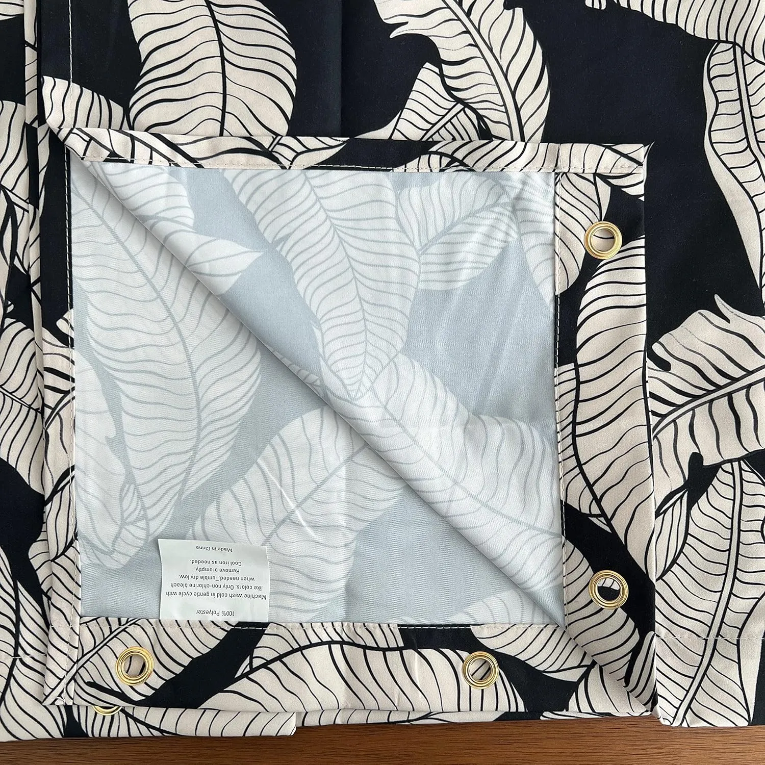 Black and Cream Banana Leaf Shower Curtain – 72x72 Tropical Botanical Fabric Bathroom Curtain, Minimalist Neutral Design, Modern Boho Aesthetic for Apartments or Guest Bathroom Decor