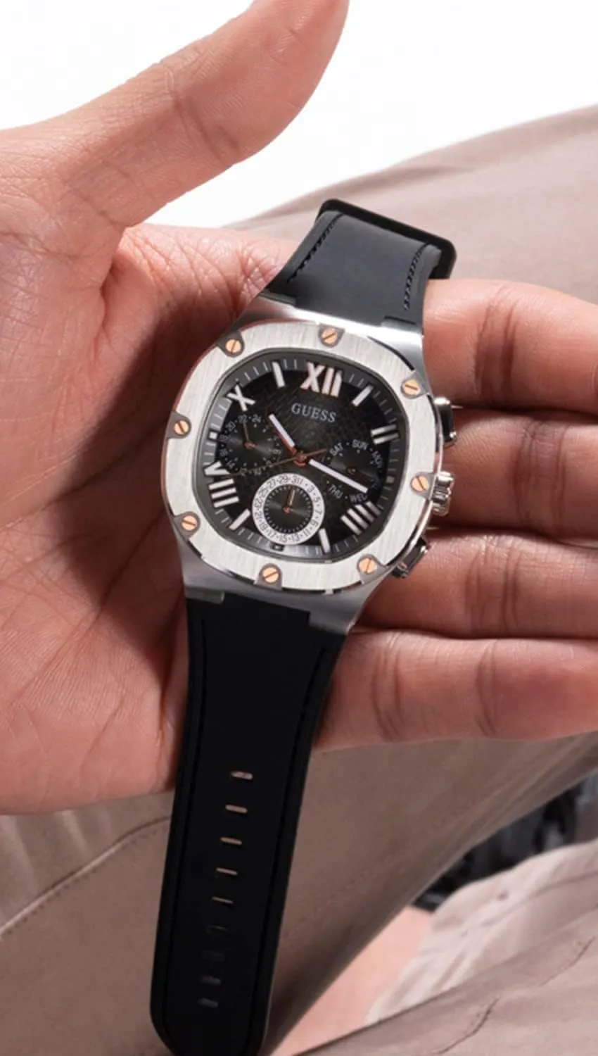 GUESS Men's 42mm Watch