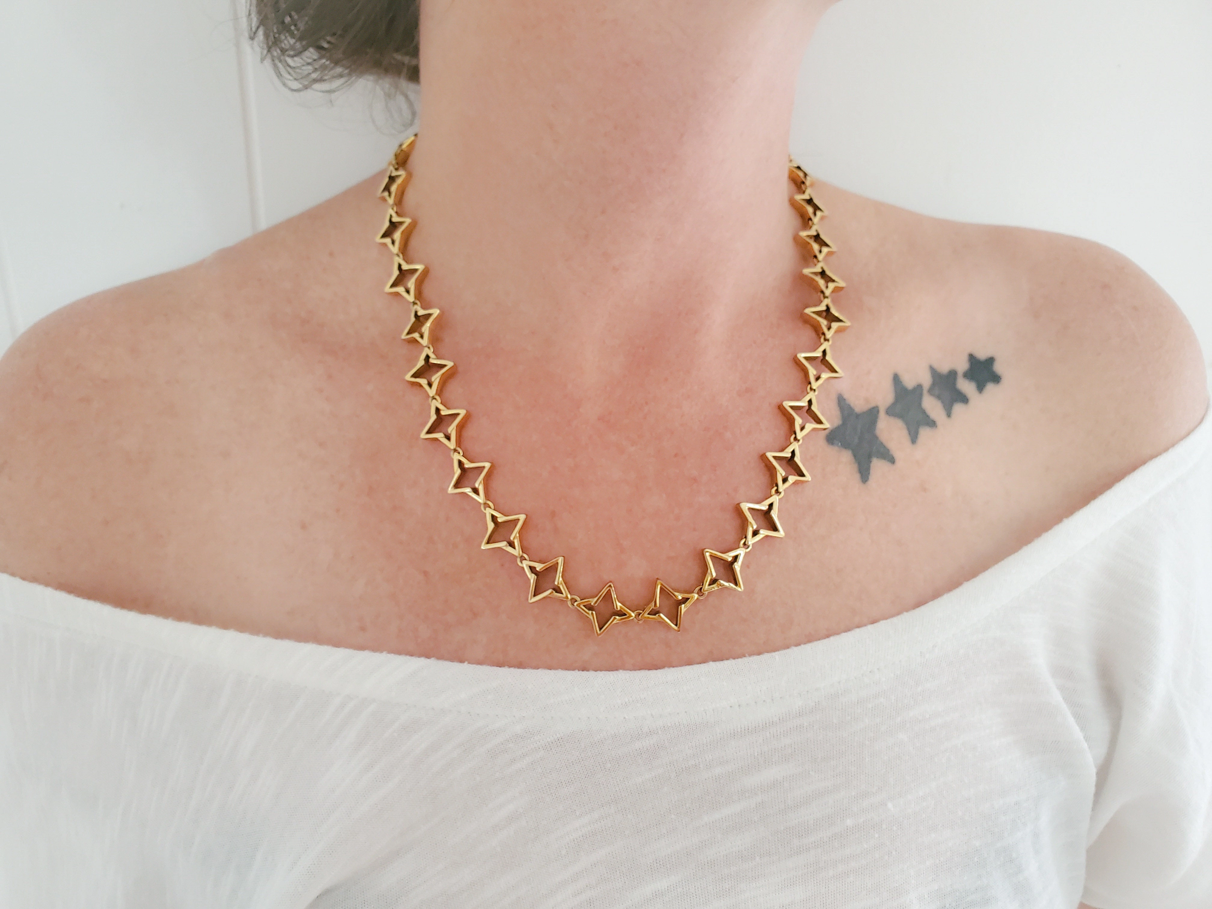 Guiding Star Necklace Gold Tone