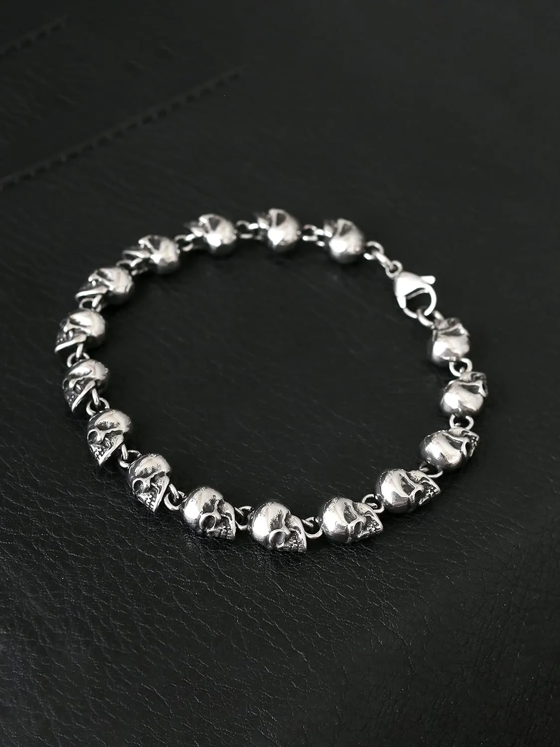 HAQUIL Stainless Steel Skull Bead Linked Strand Bracelet for Men and Women, Gothic Punk Rock Biker Skull Jewelry Gift