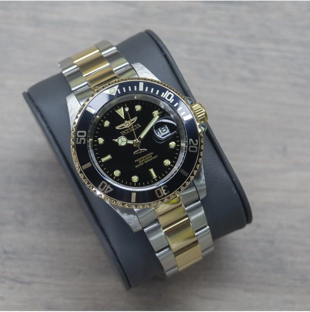 Invicta Men's Pro Diver Quartz Watch with Stainless Steel Strap