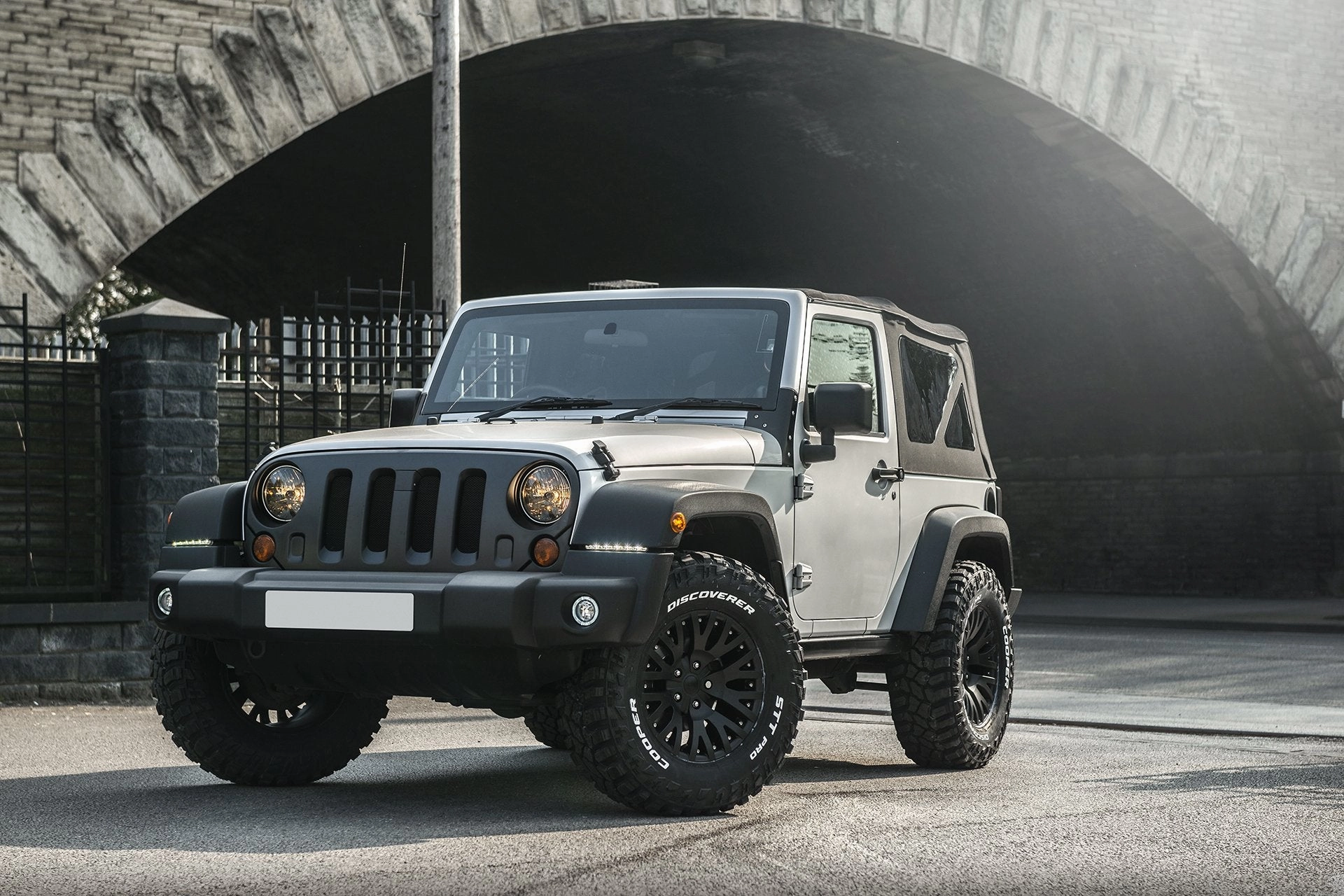 Jeep Wrangler JK 2 Door Black Hawk - Silver Exterior