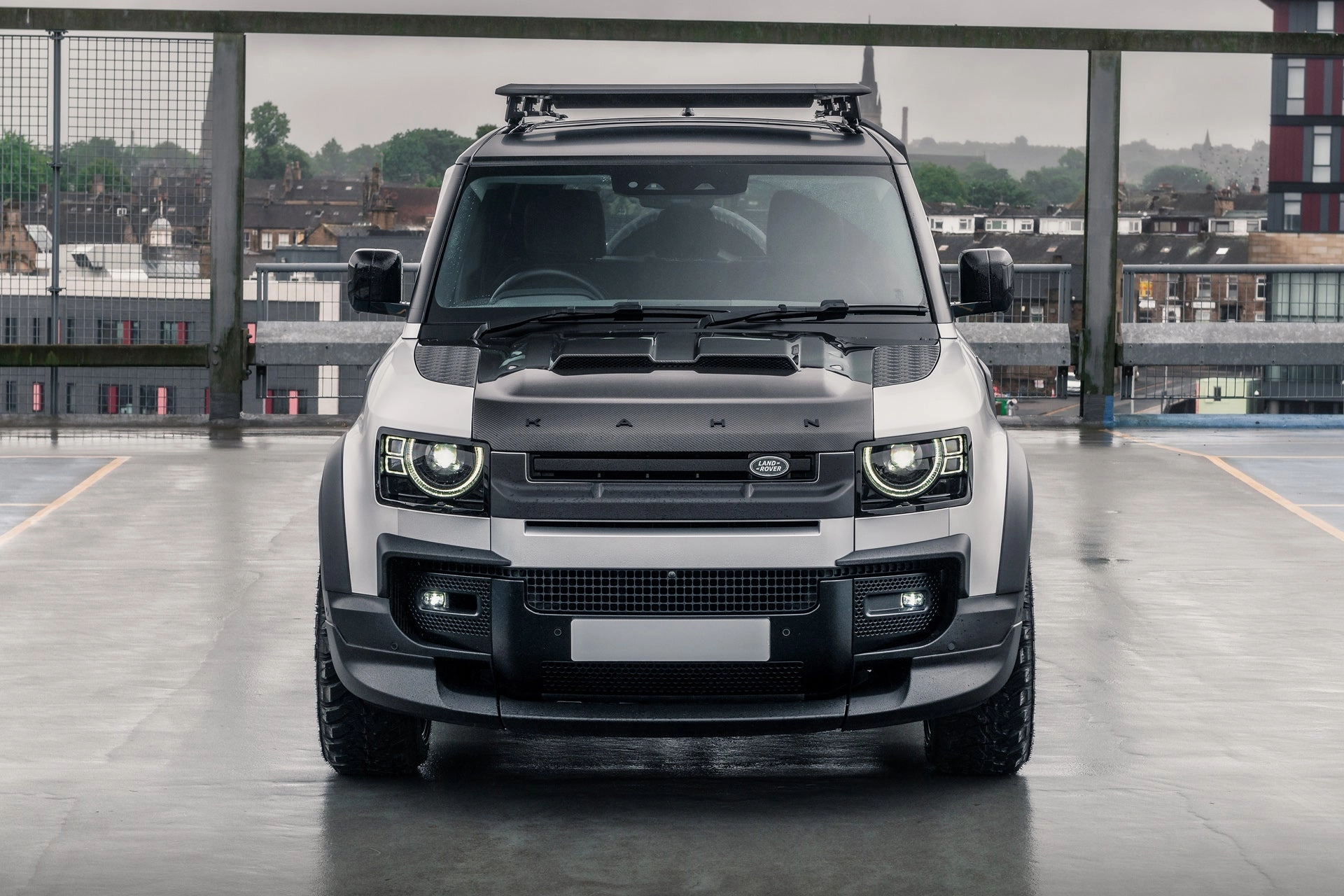 Land Rover Defender 110 - Satin Silver Exterior
