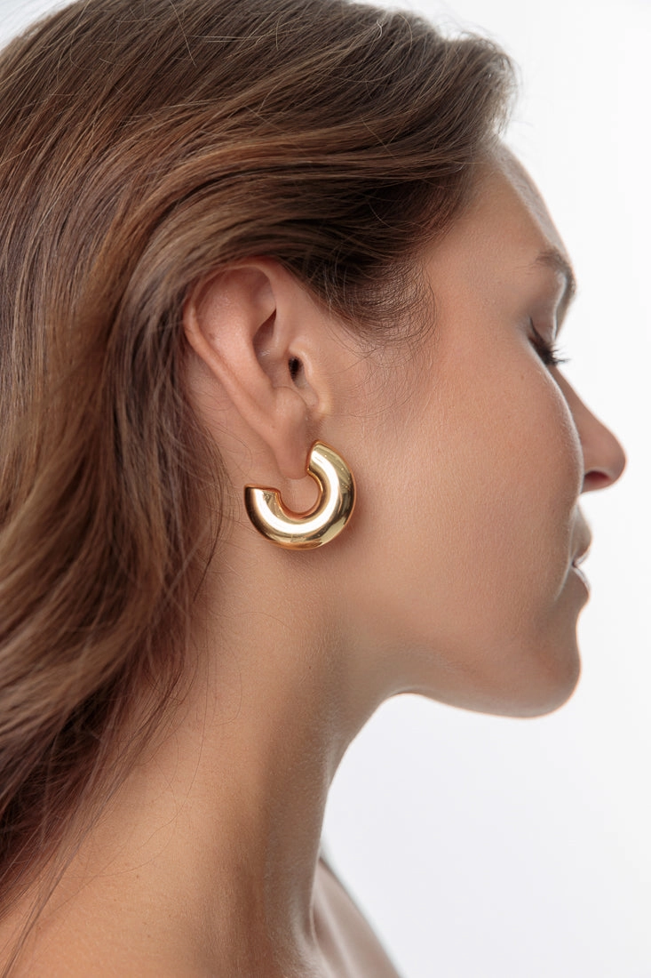 LIGHT OPEN BACK BOLD HOOP