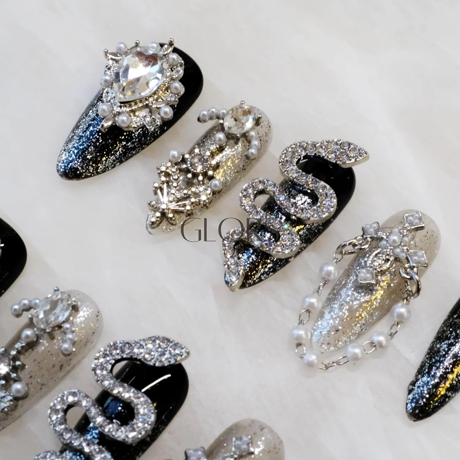 Luxury Press-On Nails, Black and Silver Glitter with 3D Rhinestones and Pearl Accents, Handmade False Nail 10 Pieces (M, LS)