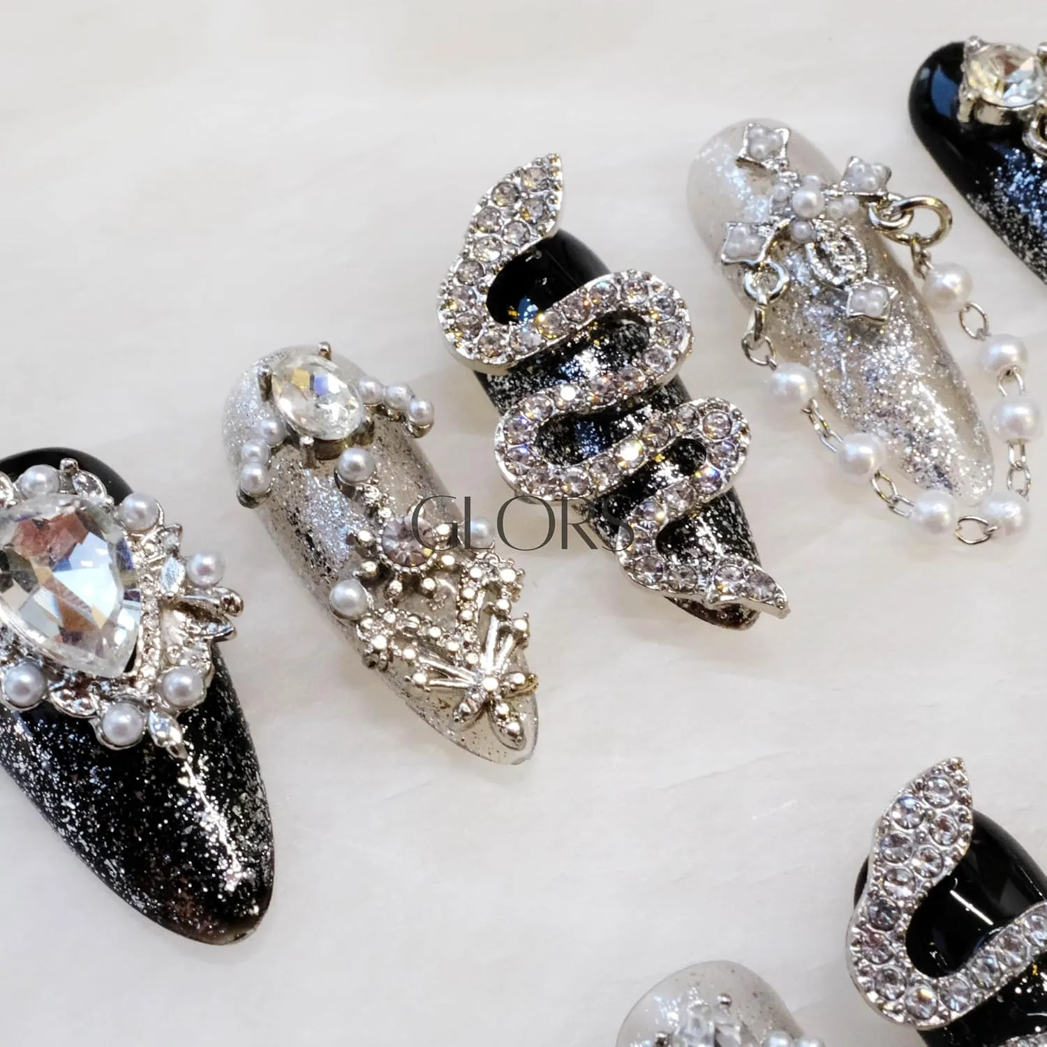 Luxury Press-On Nails, Black and Silver Glitter with 3D Rhinestones and Pearl Accents, Handmade False Nail 10 Pieces (M, LS)