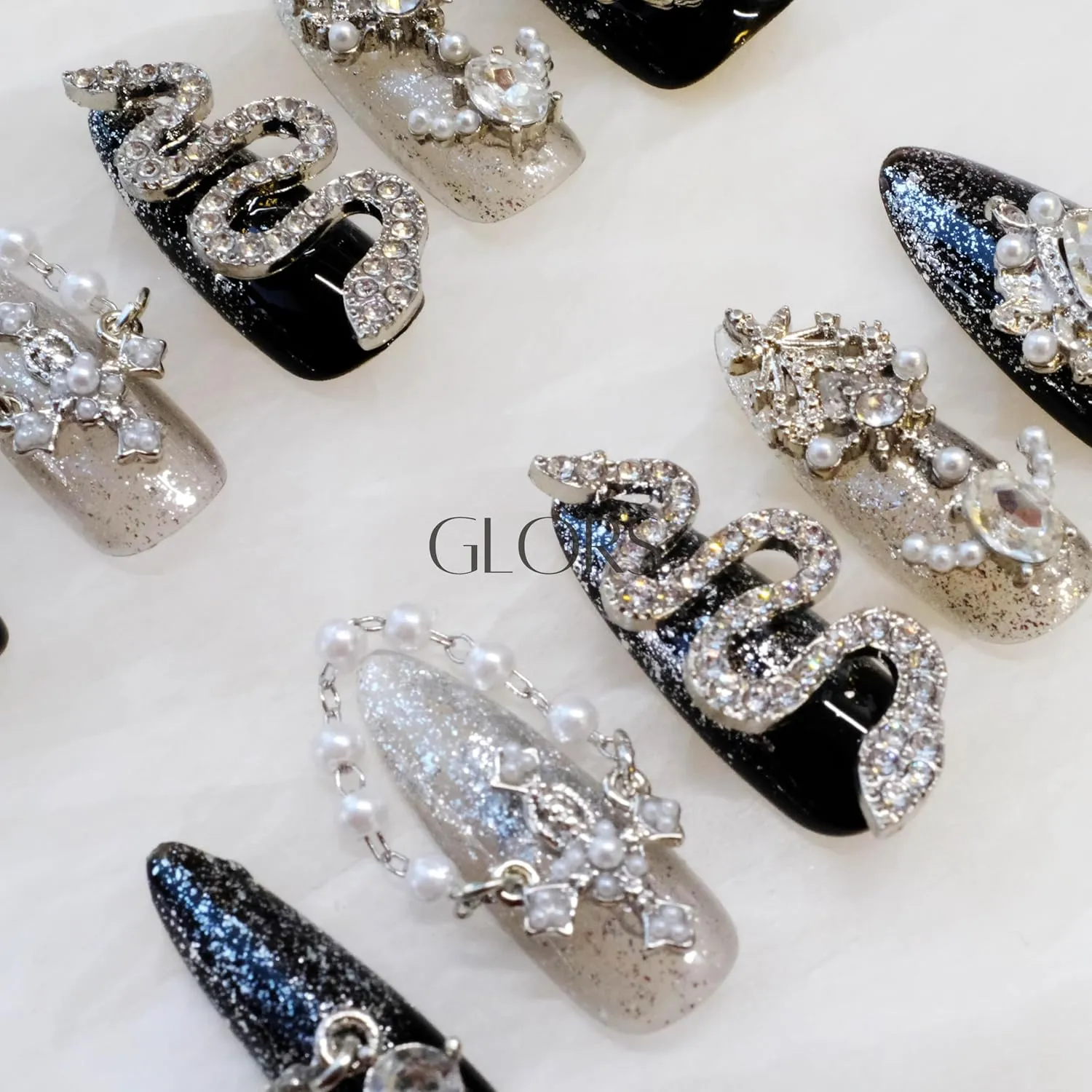 Luxury Press-On Nails, Black and Silver Glitter with 3D Rhinestones and Pearl Accents, Handmade False Nail 10 Pieces (M, LS)