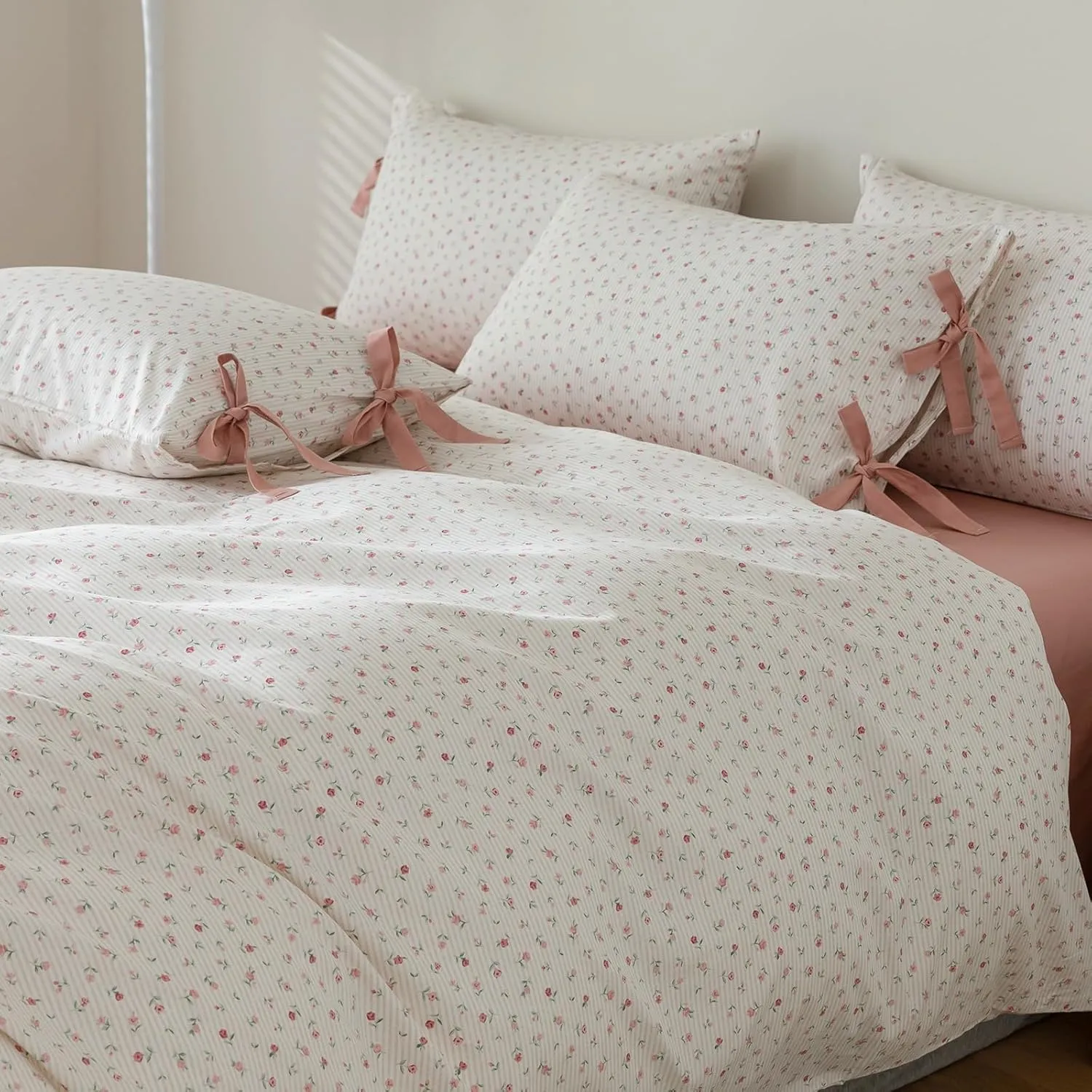 Pink Flower Duvet Cover Queen Vintage Garden Style Girls Comforter Cover Pink Stripes Bedding Set Cotton Rose Flower Comforter Cover with 2 Bow Ties Pillowcases Botanical Cottagecore Duvet Cover Set