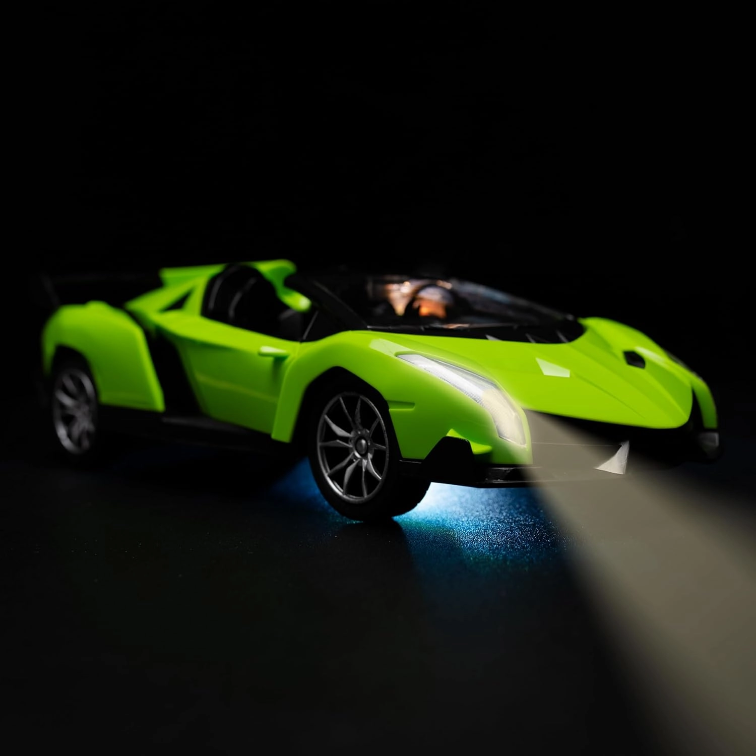 Remote Control Car,1/16 Green Sports Racing RC Car,Electric Sport Roadster,RC Model Toy for Kids Aged 4-12