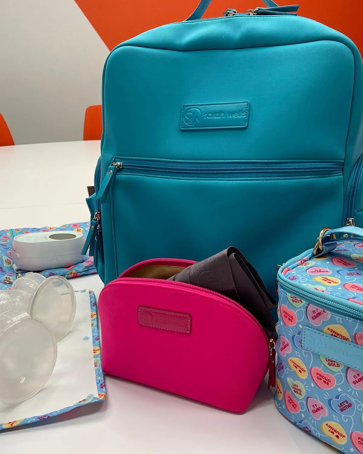 Sarah Wells Cold Gold Breastmilk Cooler with Ice Pack