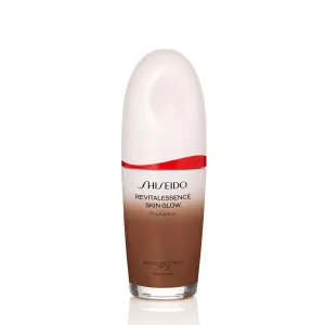 Shiseido RevitalEssence Skin Glow Foundation SPF 30, 530 Henna - Buildable, Medium Coverage - 24-HR Hydration & 12-HR Wear - Transfer, Crease & Fade Resistant - Non-Comedogenic - All Skin Types