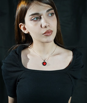 Stella Necklace - Red Moon