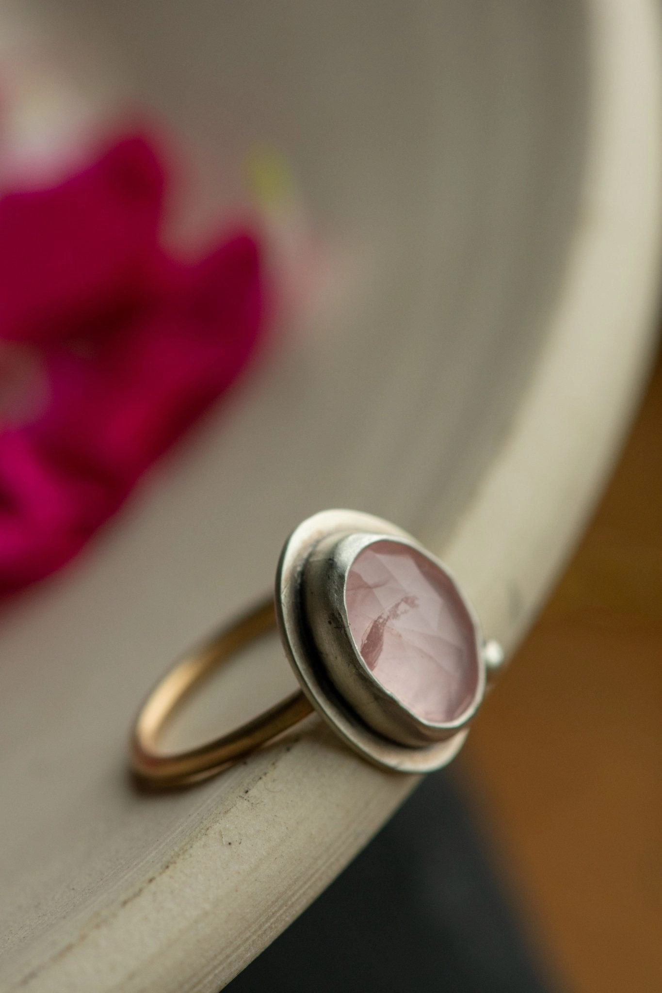 SWEET ROSE QUARTZ RING