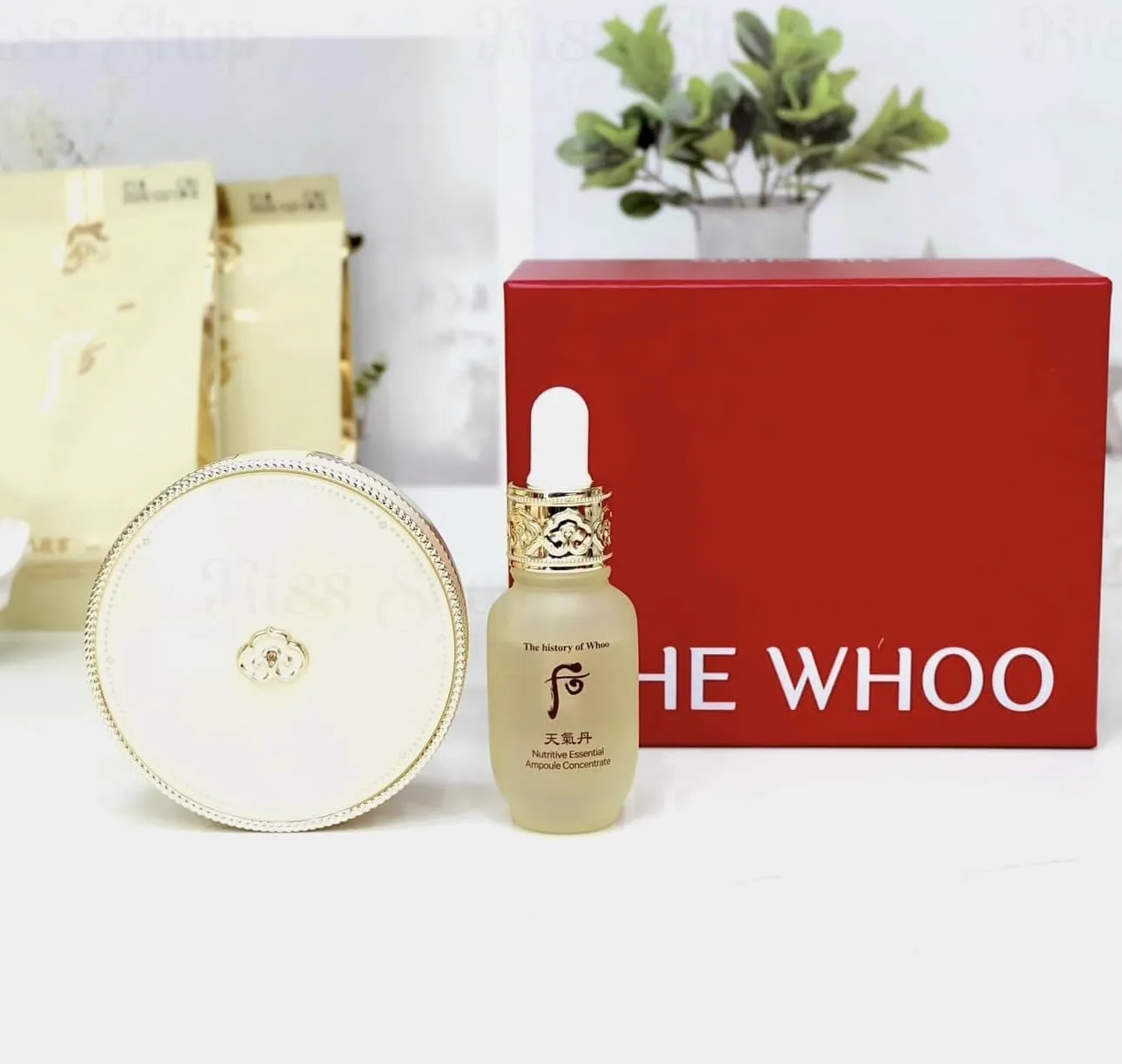 The History Of Whoo With 2 Refill (13g x 2) Gongjinhyang: Mi Luxury Golden Makeup Tone 21 Cushion Set