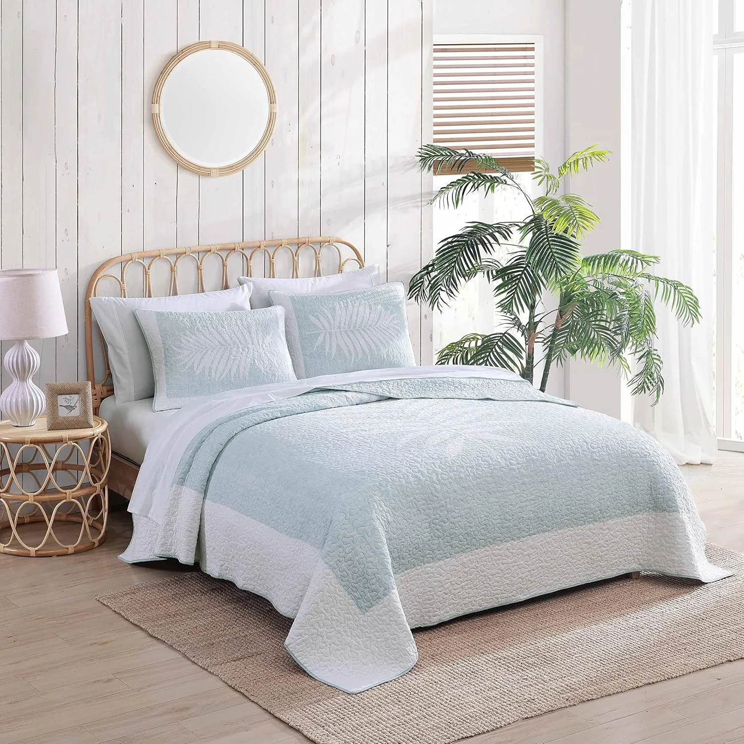 Tommy Bahama - Queen Quilt, Cotton Reversible Bedding, Coastal Inspired Bedding Essentials (Field of Fronds Blue, Queen)