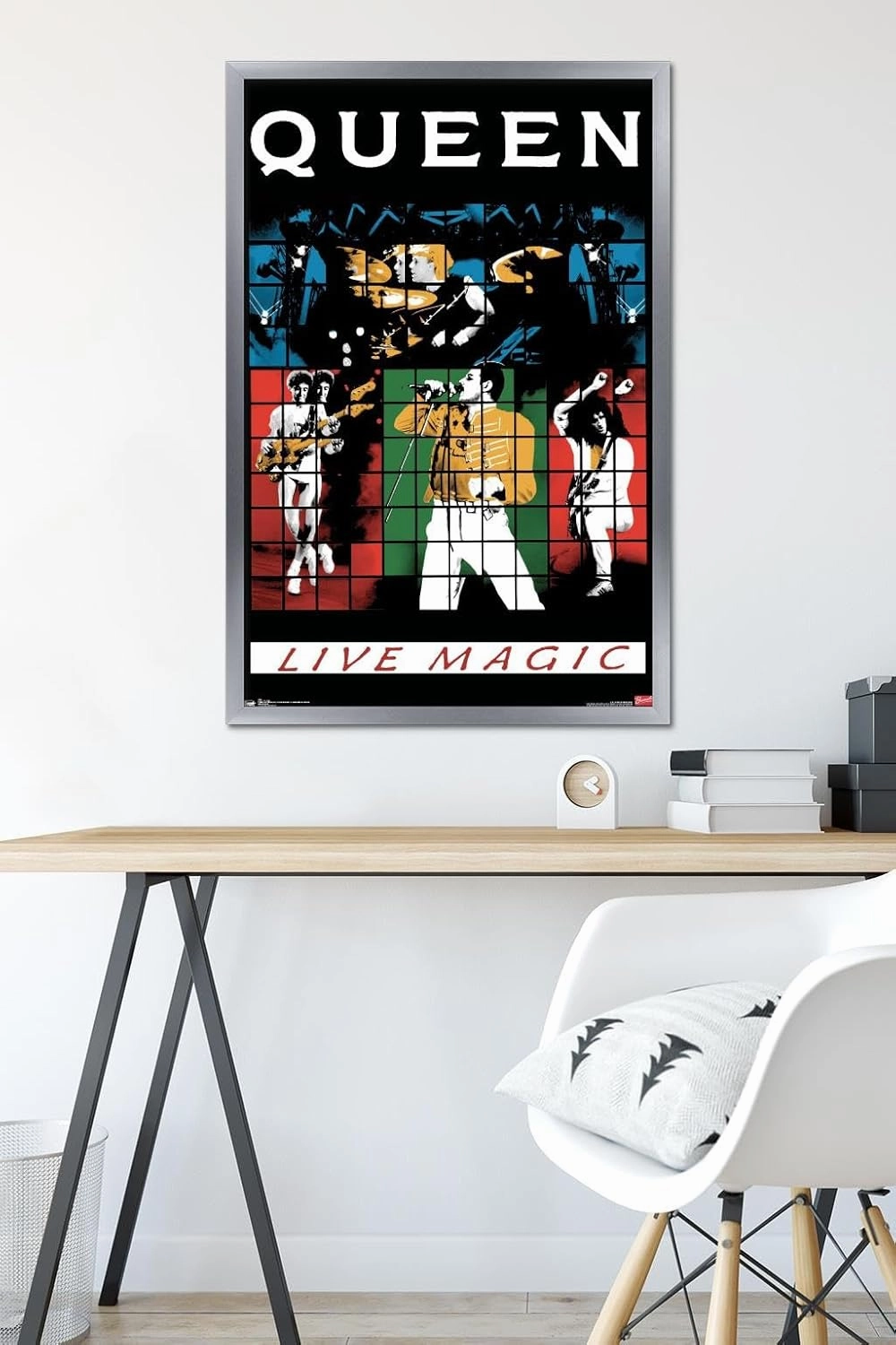 Trends International Queen - Live Magic Wall Poster, 22.375" x 34", Silver Framed Version