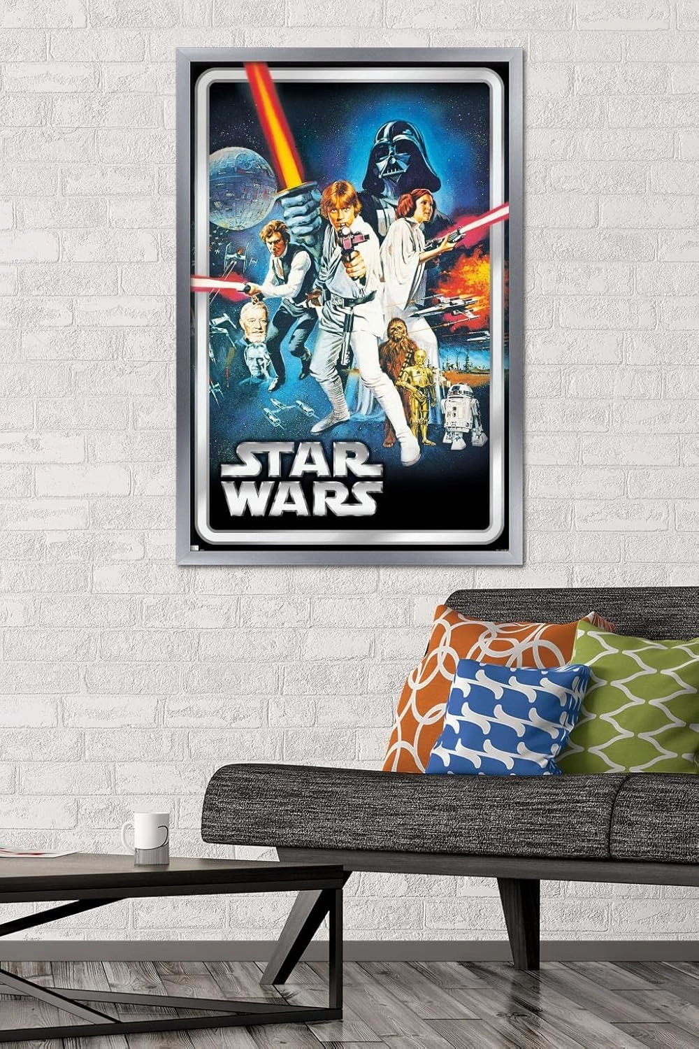 Trends International Star Wars: A New Hope - Classic Pose Wall Poster, 34L x 22.4W, Silver Framed Version
