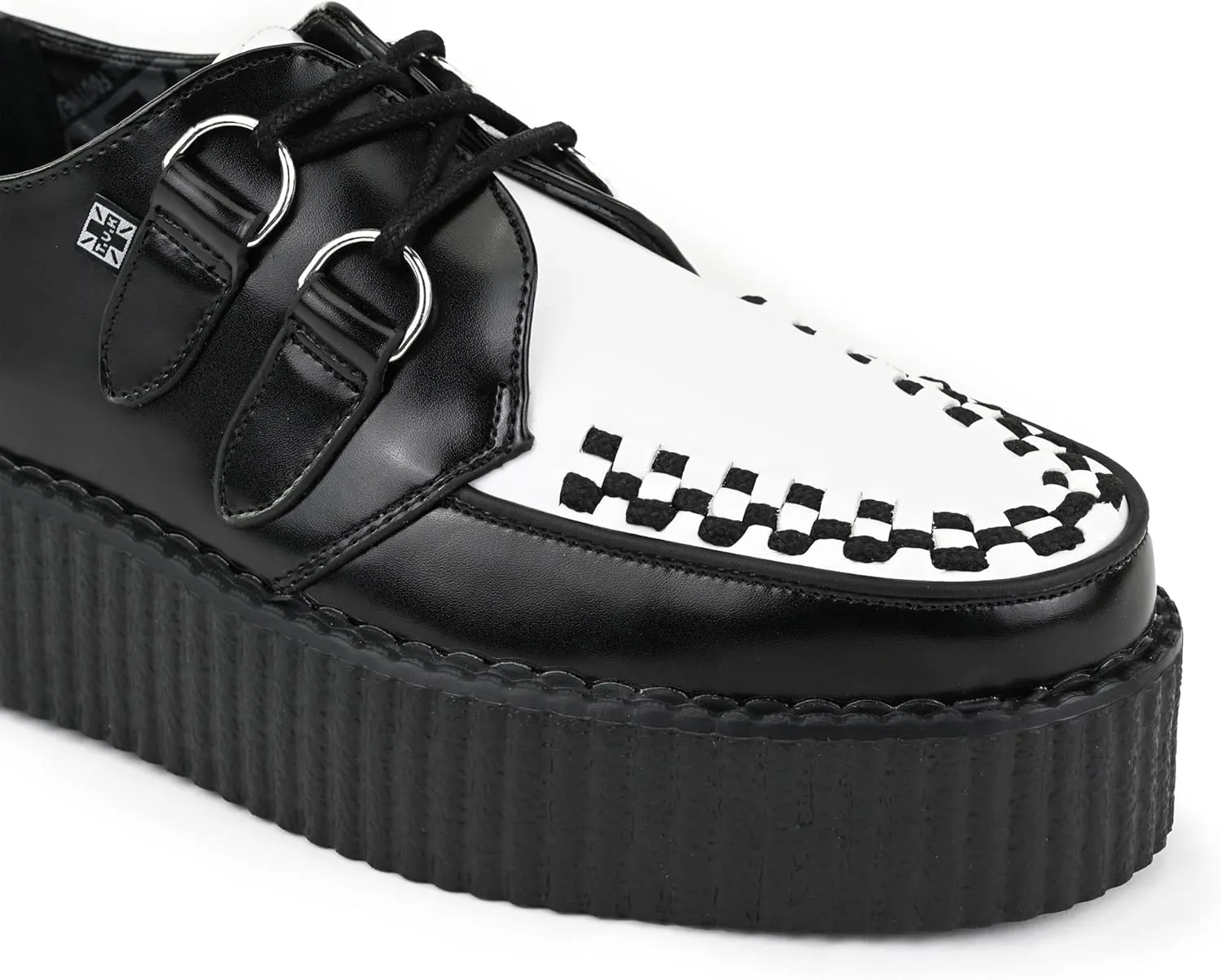 T.U.K. mens V6804 Creepers